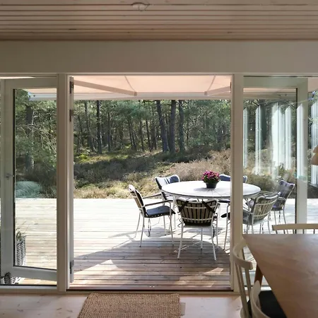 House With Clear View Of The Forest Near Feriehus